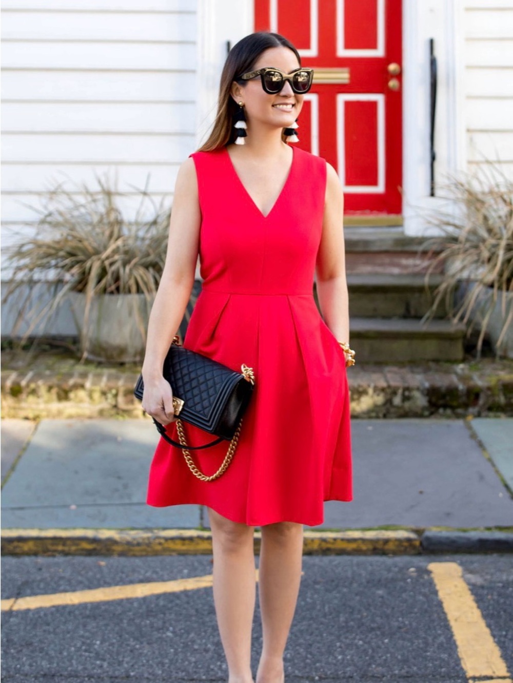 EUC Draper James Vibrant Red V-Neck Fit & Flare Dress size 6